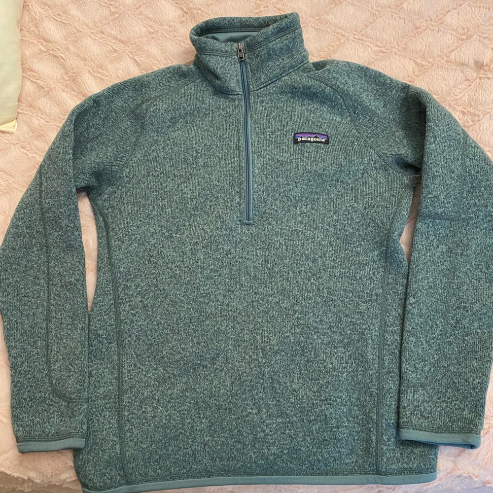 Womens Patagonia Fleece 1/4 zip. EUC